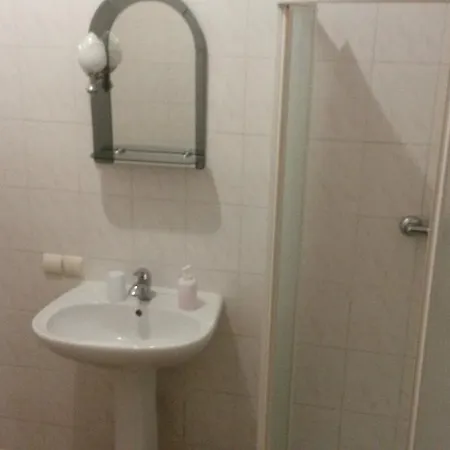 Apartament-Minihotel Elpida Lviv Exterior photo